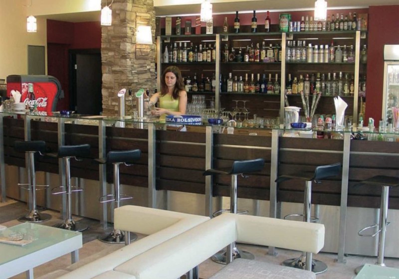 Ausstattung & Service