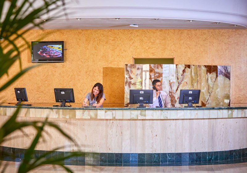 Ausstattung & Service