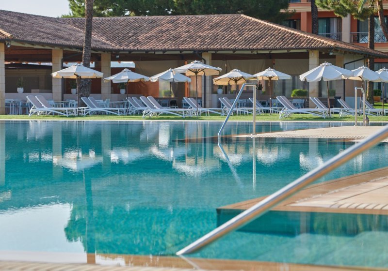 Ausstattung & Service