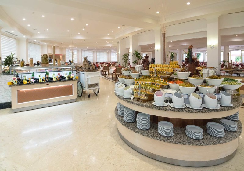 Ausstattung & Service