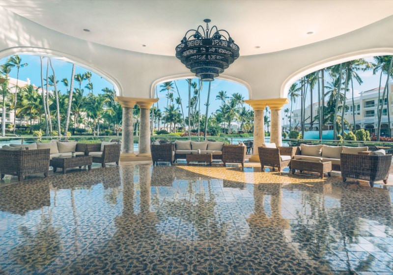 Ausstattung & Service