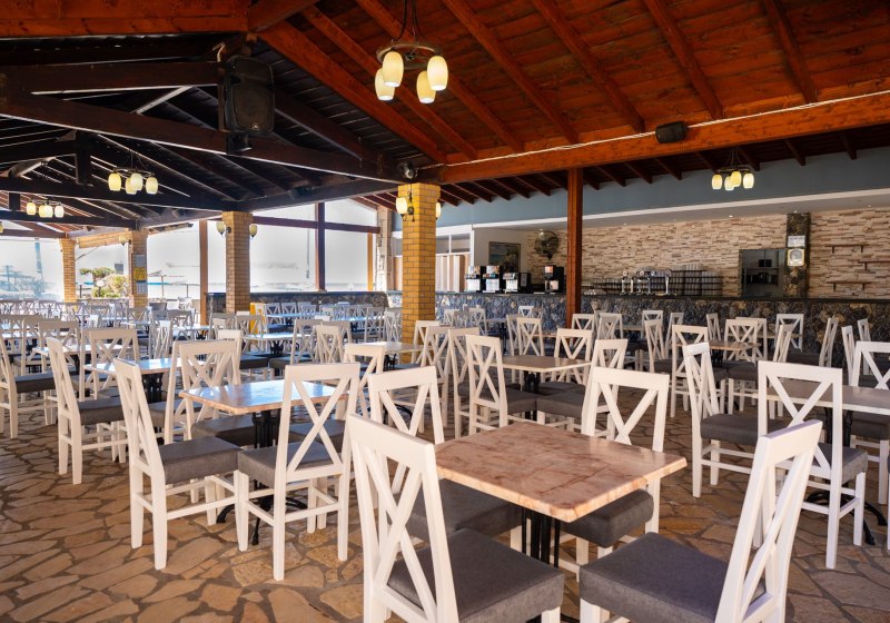 Ausstattung & Service