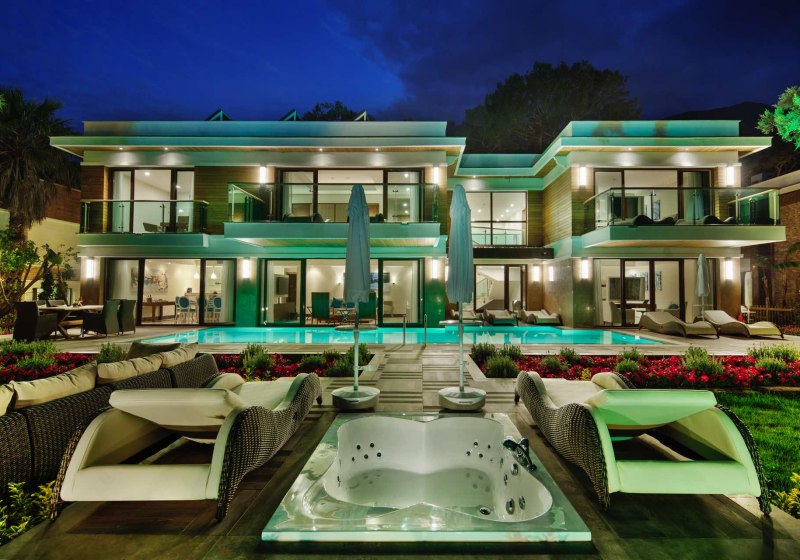 Ausstattung & Service