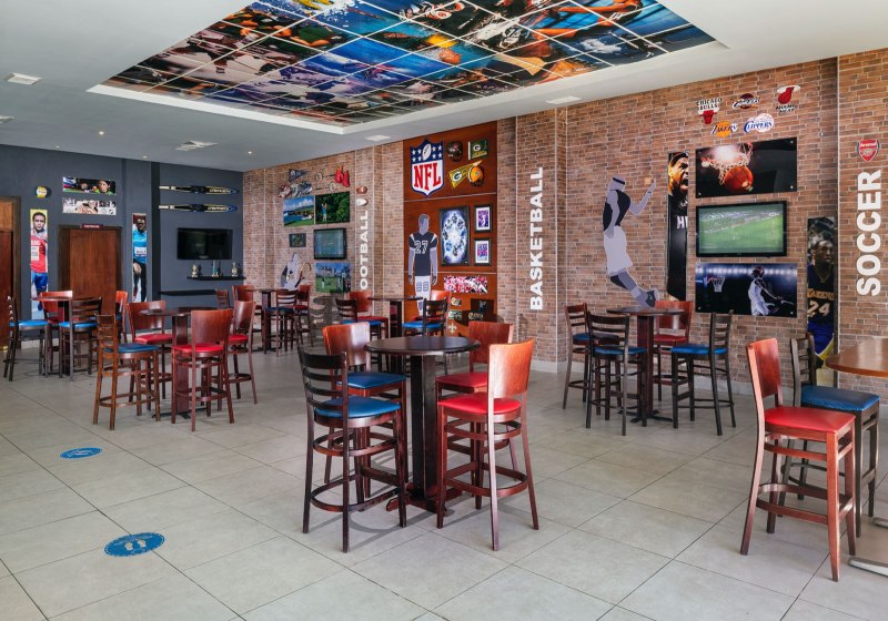 Ausstattung & Service