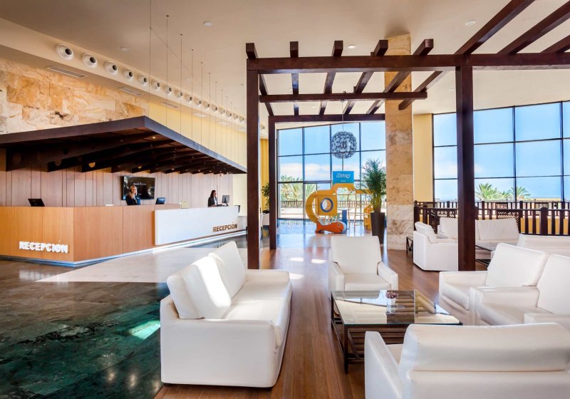 Ausstattung & Service