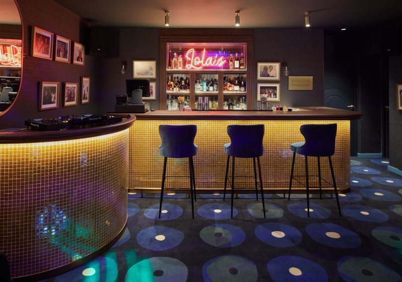 Ausstattung & Service