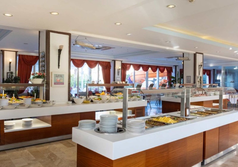 Ausstattung & Service