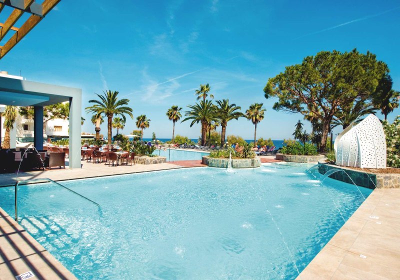 Ausstattung & Service