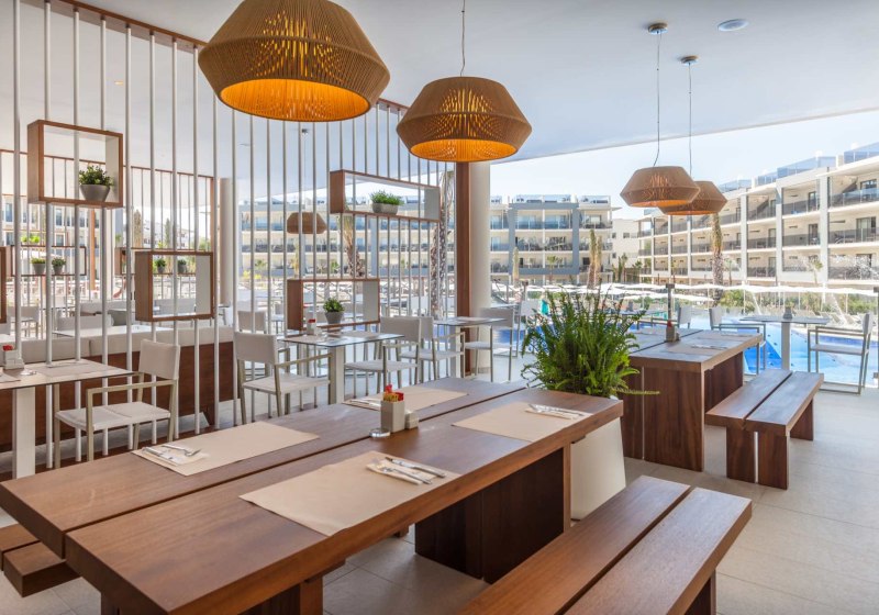 Ausstattung & Service