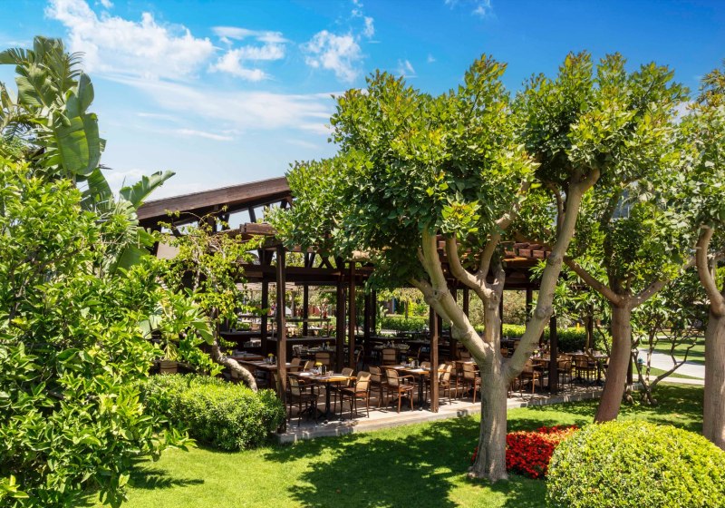 Ausstattung & Service