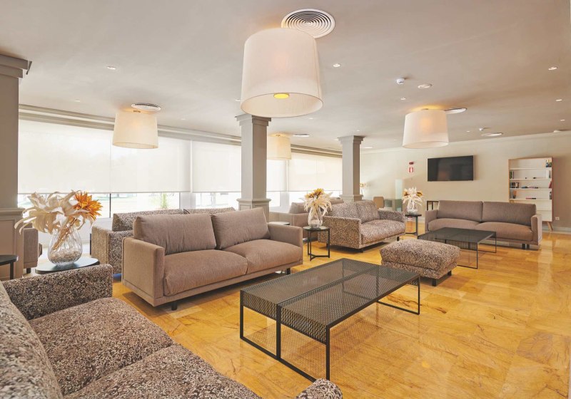 Ausstattung & Service