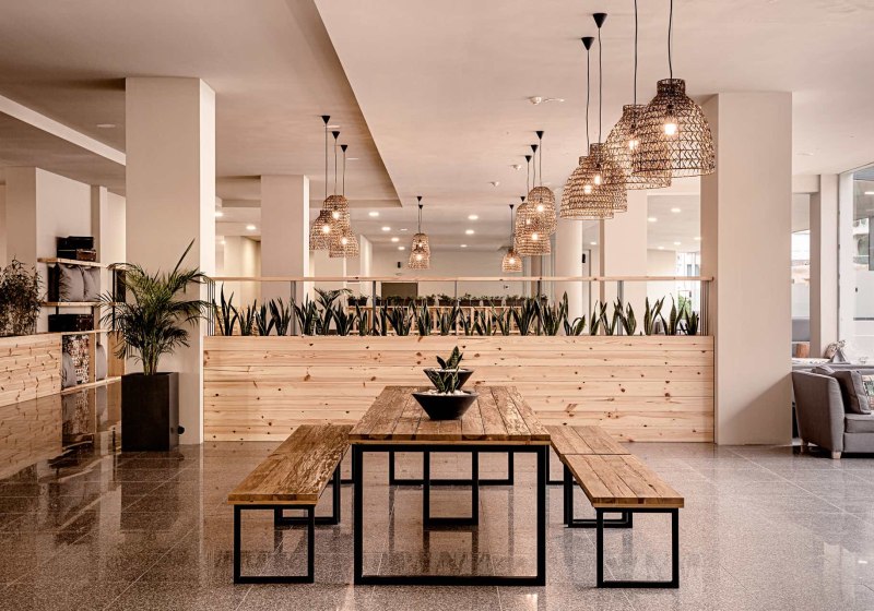 Ausstattung & Service