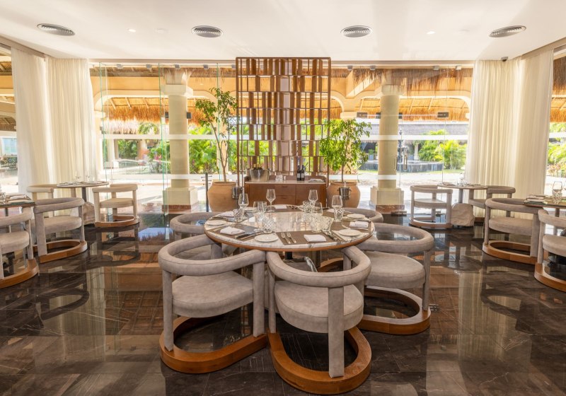 Ausstattung & Service