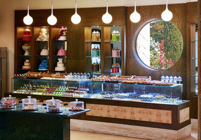 Ausstattung & Service