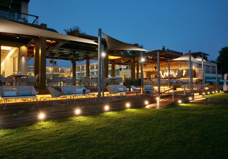 Ausstattung & Service