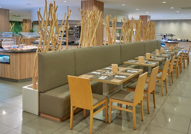 Ausstattung & Service