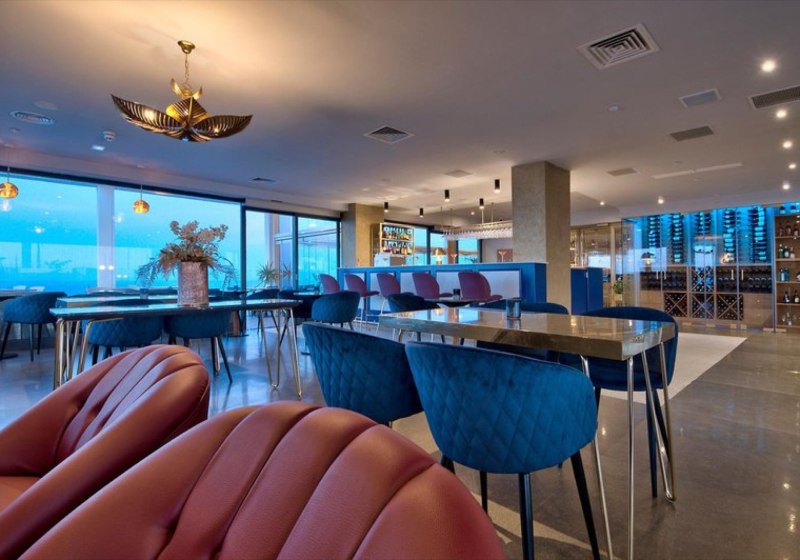 Ausstattung & Service