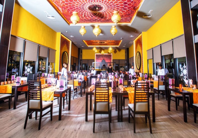 Ausstattung & Service