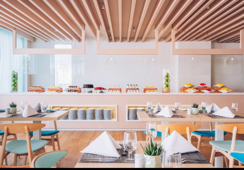 Ausstattung & Service