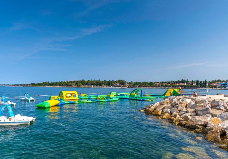 Ausstattung & Service