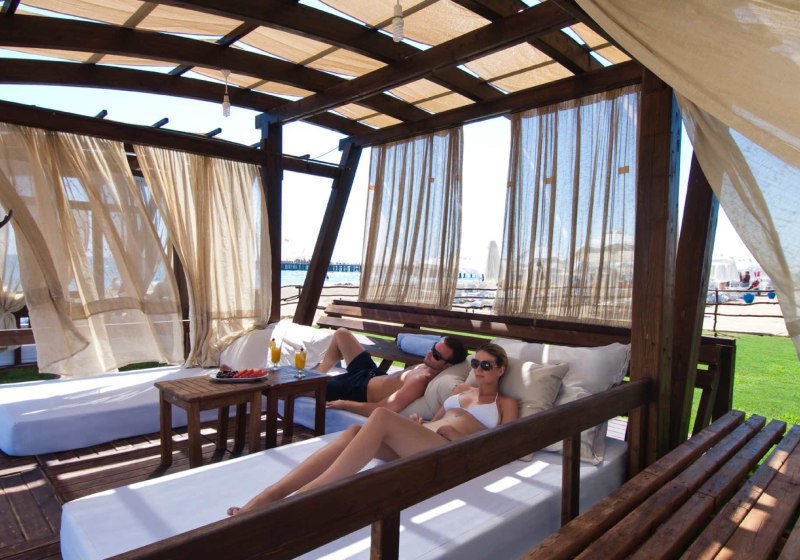 Ausstattung & Service