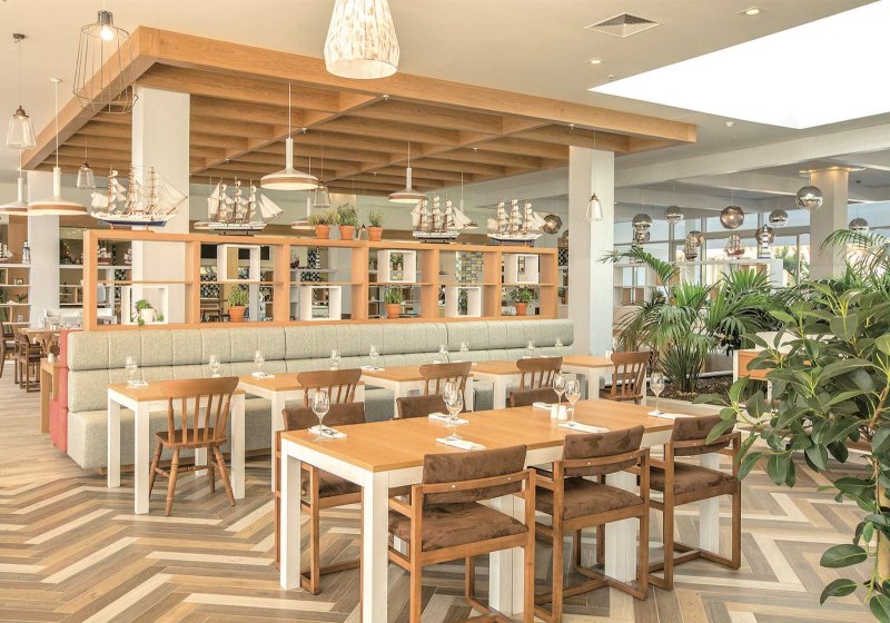 Ausstattung & Service