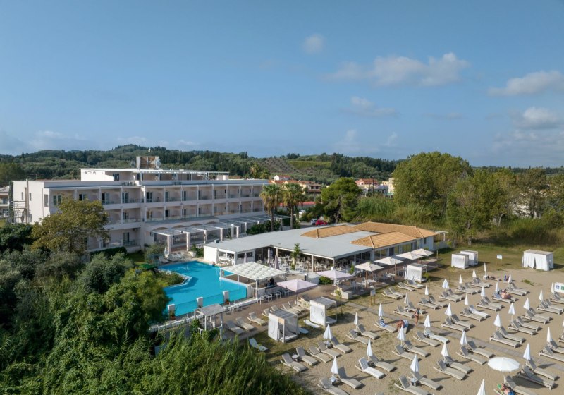Cavomarina Beach Hotel