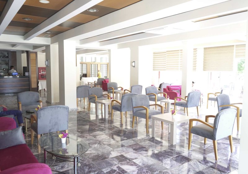 Ausstattung & Service