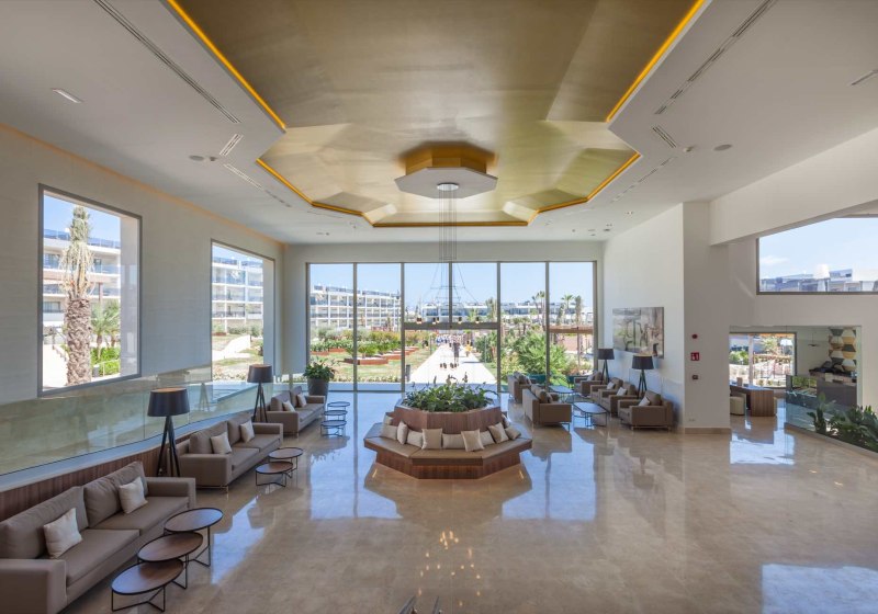 Ausstattung & Service