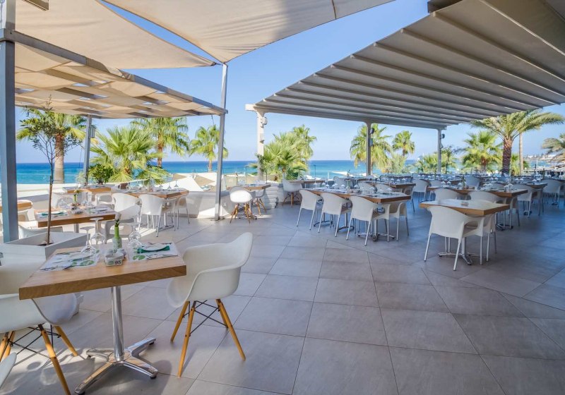 Ausstattung & Service