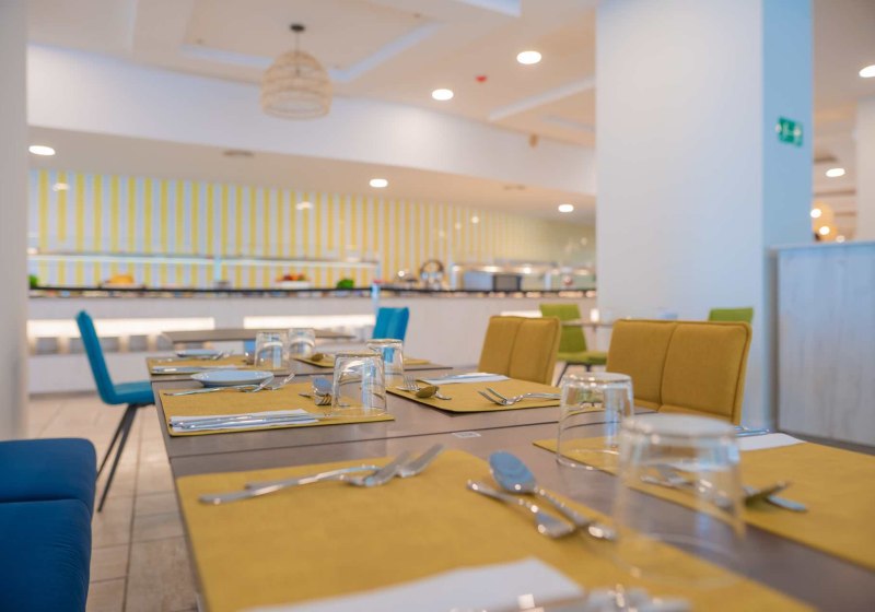 Ausstattung & Service