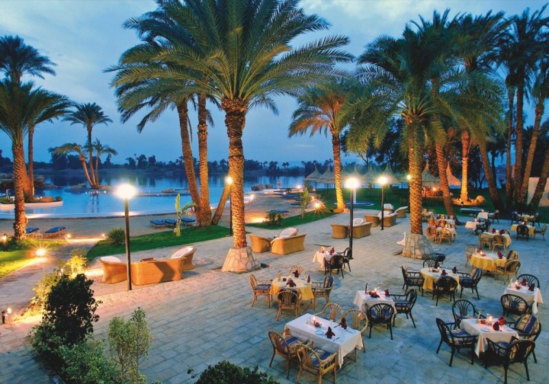 Ausstattung & Service