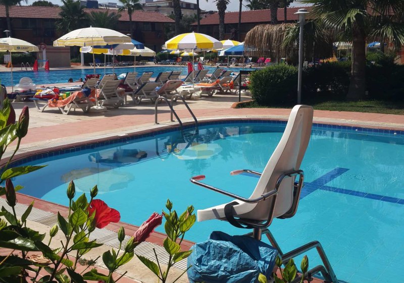 Club Turtas Beach Hotel