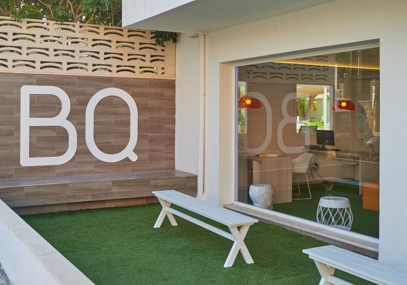 Ausstattung & Service