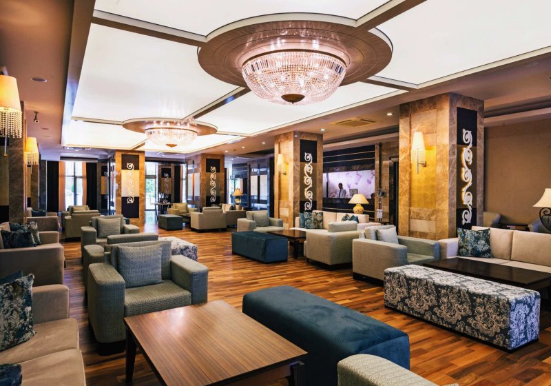 Ausstattung & Service