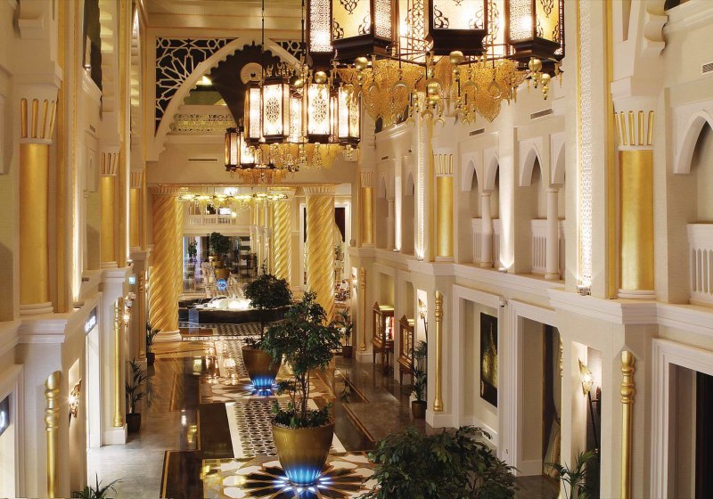 Ausstattung & Service