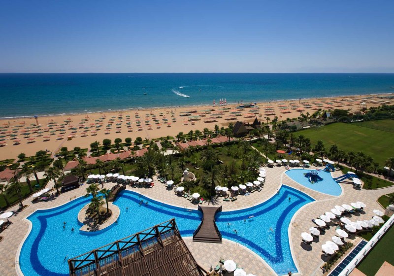 Ausstattung & Service