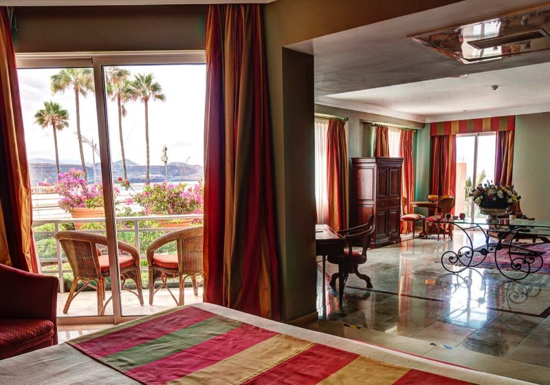 Ausstattung & Service