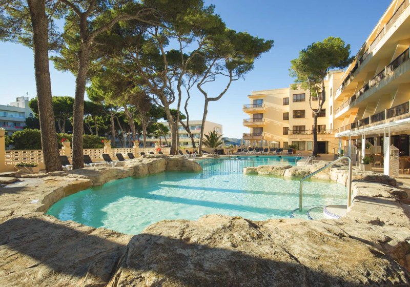 Ausstattung & Service