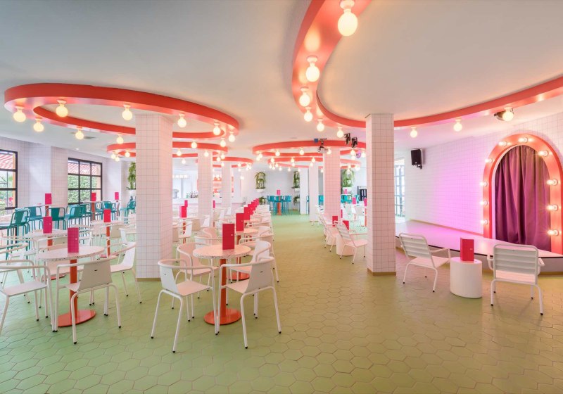 Ausstattung & Service