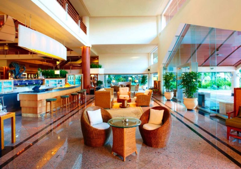 Ausstattung & Service