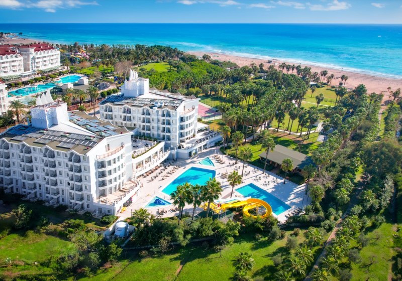 Royal Atlantis Beach
