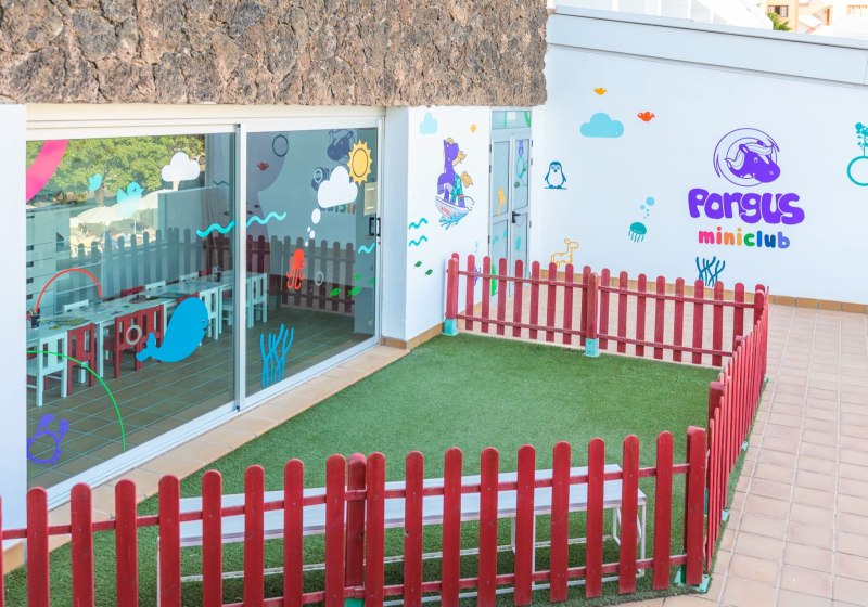 FERGUS Cactus Garden