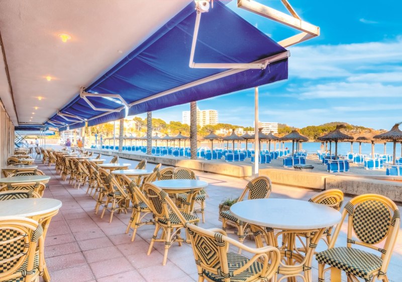 Ausstattung & Service