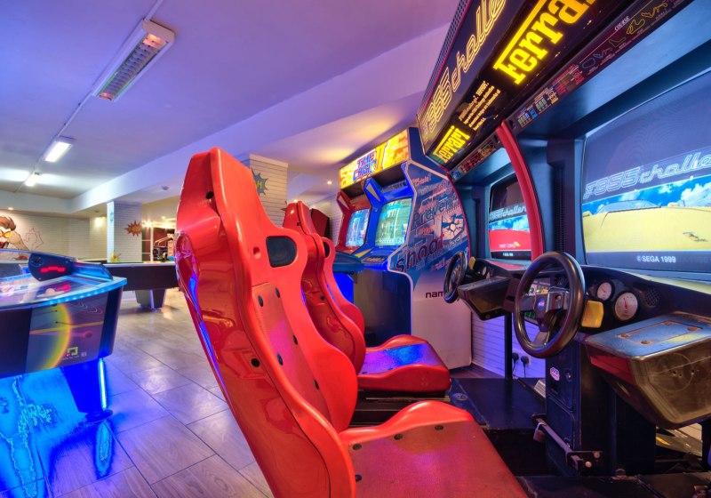 db Seabank Resort & Spa