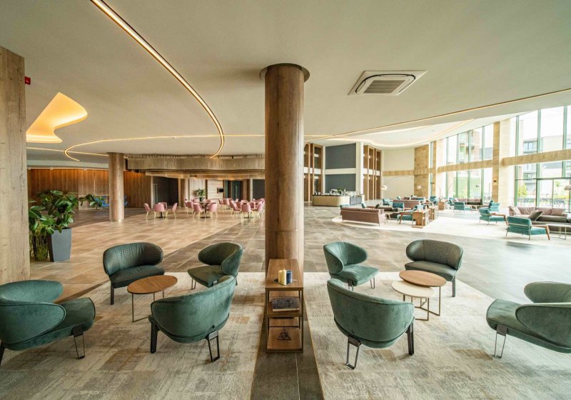 Ausstattung & Service