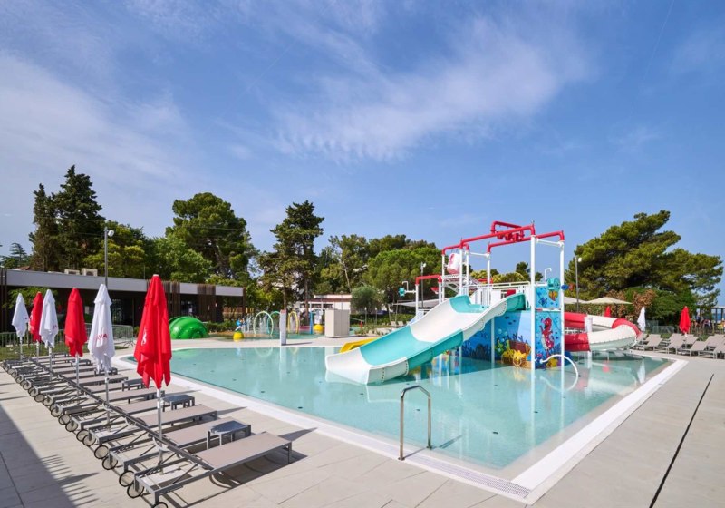 Beispiel: Hotel Außenpool