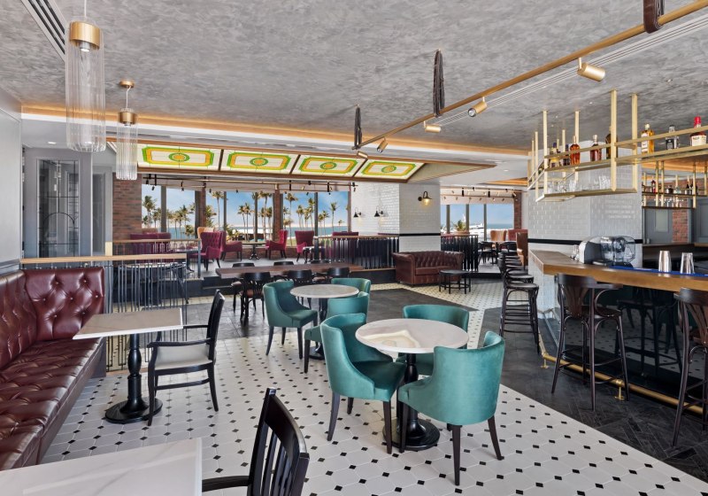 Ausstattung & Service