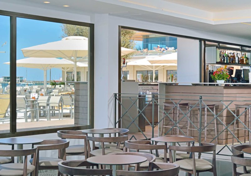 Ausstattung & Service