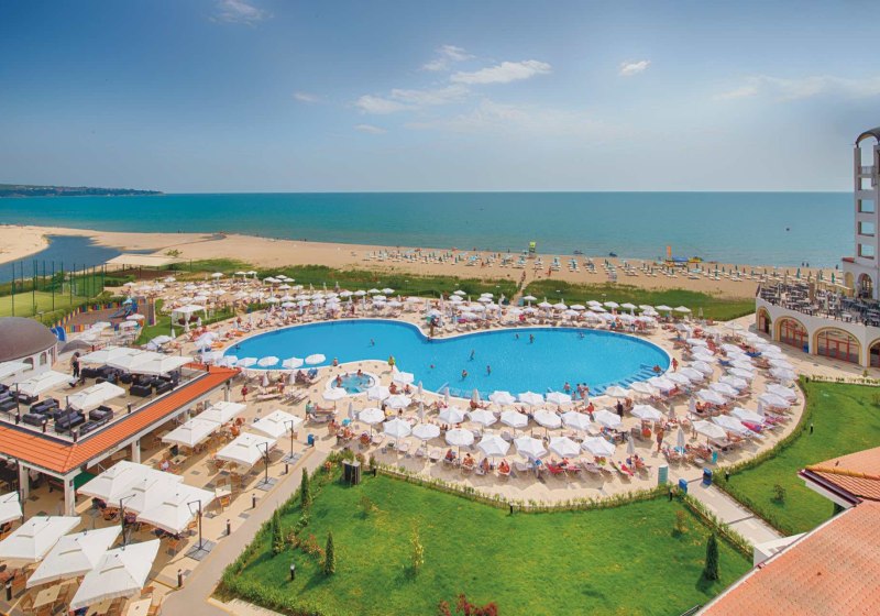 Alua Helios Bay